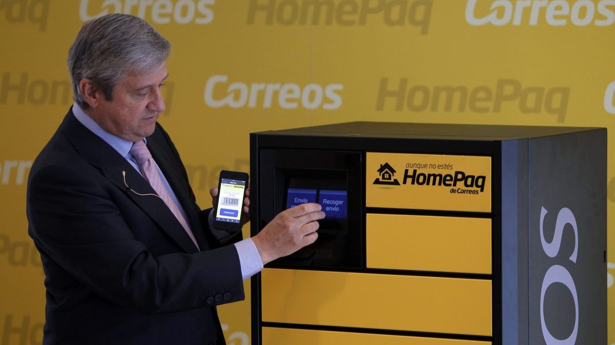 Javier Cuesta Nuin, presidente de Correos presentando el servicio HomePaq. Foto. Correos