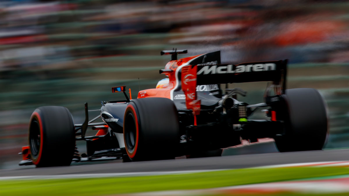 Desde McLaren esperan que la llegada del motor Renault les catapulte a las posiciones de honor de la parrilla ya desde la primera carrera, a disputar en Australia. (Getty)
