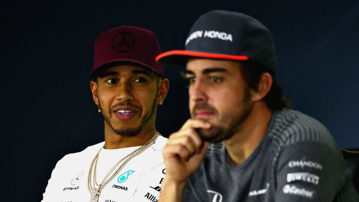 Lewis Hamilton ha declarado que considera a Fernando Alonso como su rival más duro, situando casi a la par del asturiano a Max Verstappen, de quien espera grandes cosas durante los próximos años. (Getty)