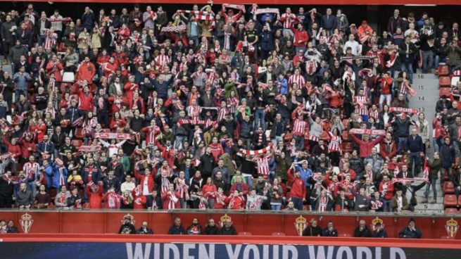 La Liga denuncia un cántico racista de los ultras del Sporting ante un posible delito de odio