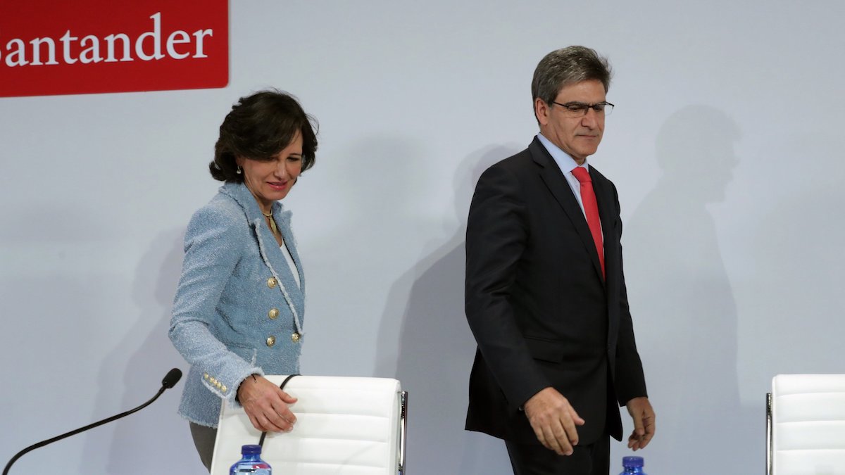 La presidenta del Banco Santander, Ana Botín, junto al CEO de la entidad, José Antonio Alvarez. (Foto: EFE)