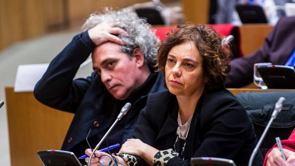 Gloria Elizo, con Marcelo Expósito.