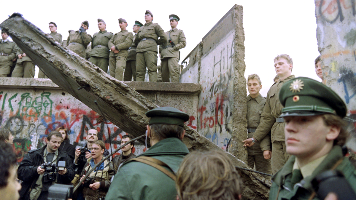 Caída del muro de Berlín, en 1989. (Foto: AFP)