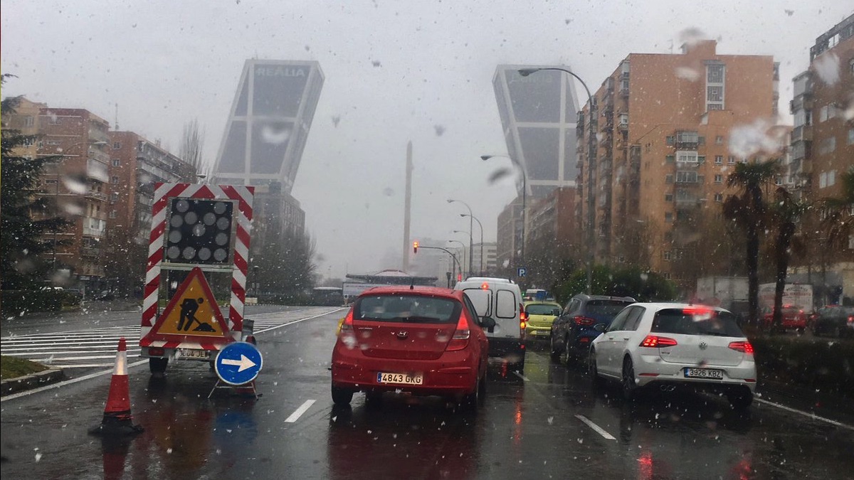 Retenciones en Plaza Castila. (Foto: Twitter)