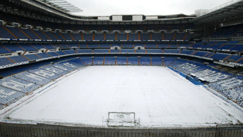 El Santiago Bernabéu será uno de los estadios que registre temperaturas más bajas esta jornada (AFP)