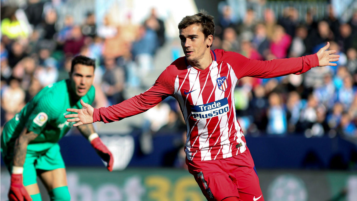 Antoine Griezmann celebra su gol durante el Atlético vs Málaga. (EFE)