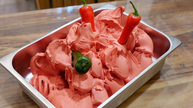 Un helado con guindillas, el más peligroso y picante del mundo