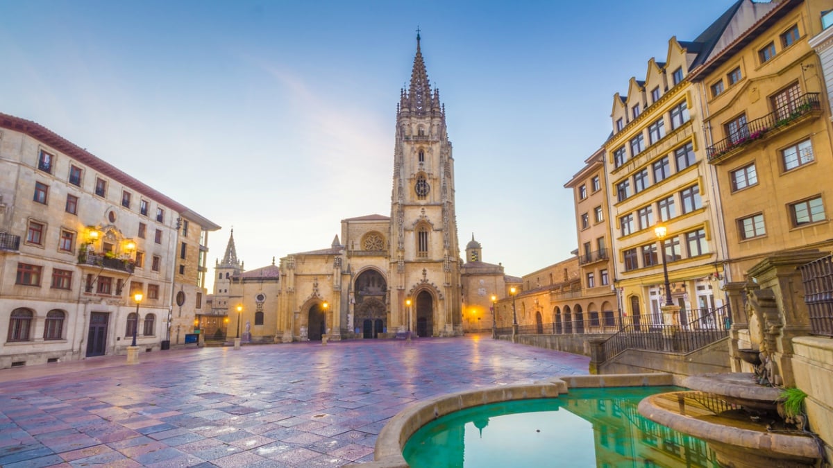 Lugares, rutas, planes y dónde comer en Oviedo