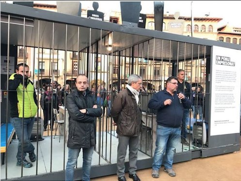 Los separatistas de Manresa se encerrarán en unas jaulas el fin de semana por los golpistas presos