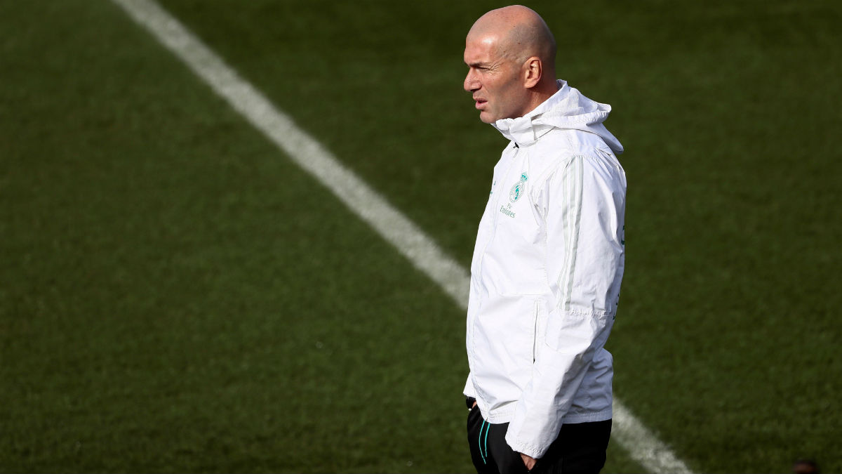 Zidane durante un entrenamiento del Real Madrid. (EFE)