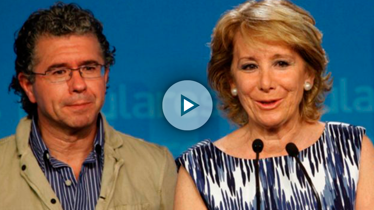 Paco Granados en una rueda de prensa con Esperanza Aguirre. (Foto: Flickr)