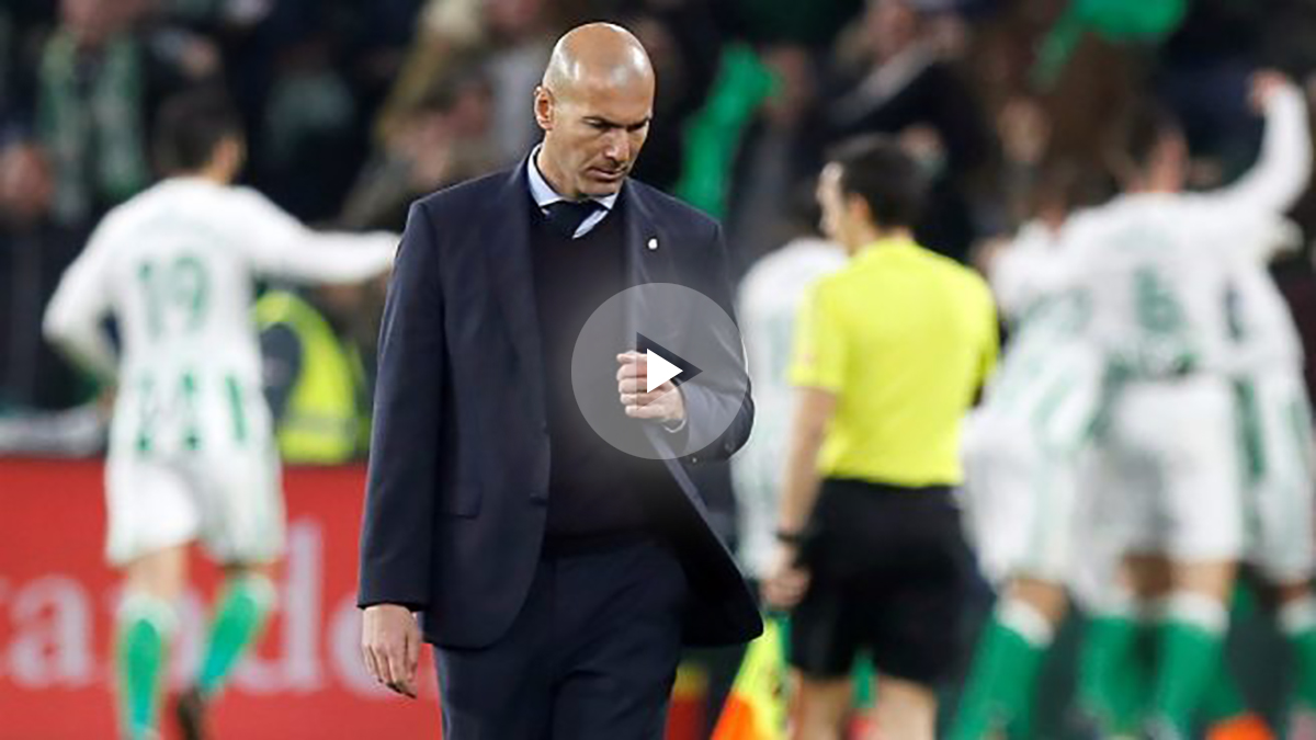 Zinedine Zidane en el partido ante el Betis.