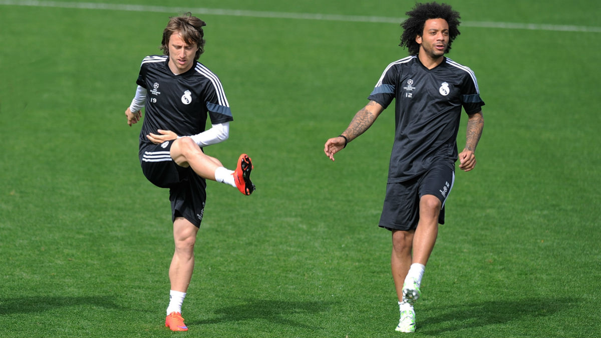 Marcelo y Modric, en un entrenamiento. (Getty)