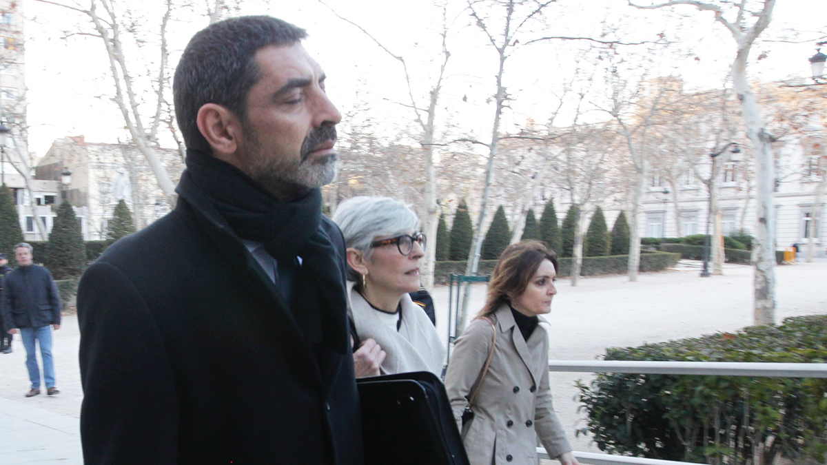 El mayor de los Mossos Josep Lluís Trapero a su llegada a la Audiencia Nacional. (Foto: Francisco Toledo)