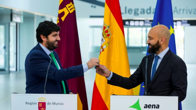 El aeropuerto de Murcia estará listo para operar vuelos en diciembre