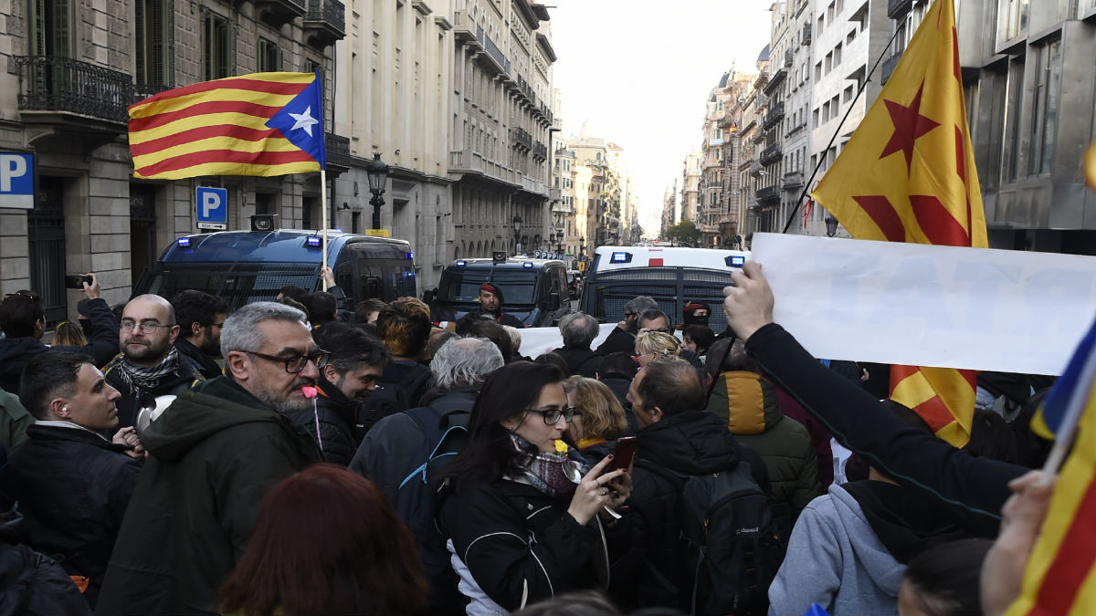 Protestas ante la presencia del Rey en Barcelona.