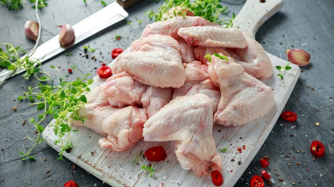Receta de alitas de pollo al ajillo fáciles de preparar