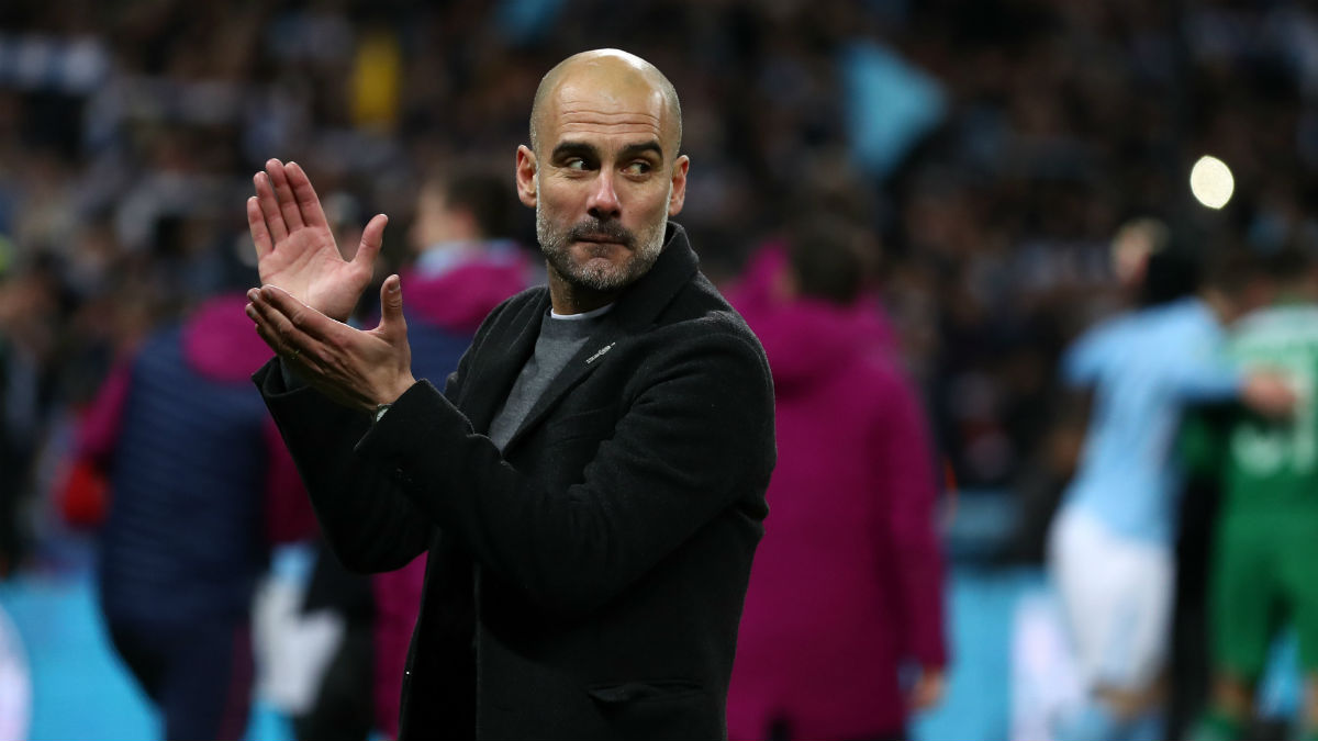 Guardiola celebra su primer título con el City (Getty)