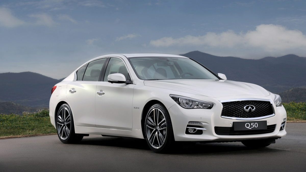 INFINITI Q50 Híbrido de 268kW