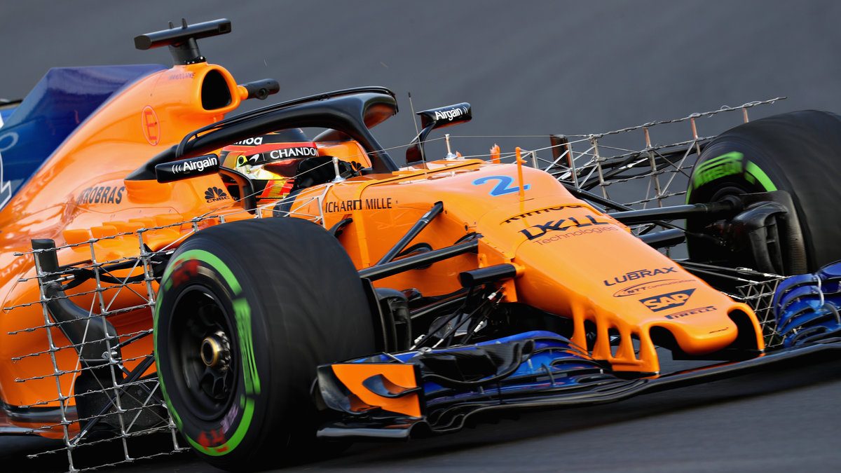 Stoffel Vandoorne con el McLaren MCL33