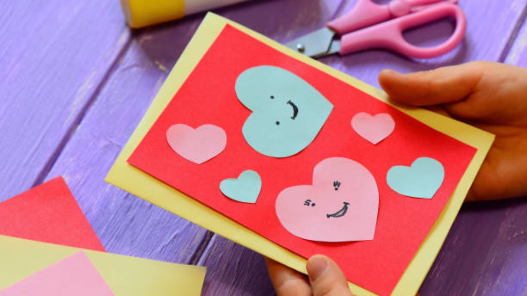 Postales de San Valentin para hacer manualidades con niños