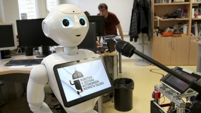 Diseñan un robot que canta y clasifica melodías