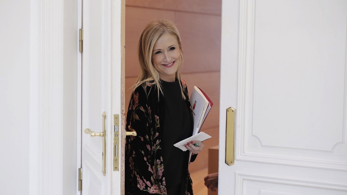 La presidente de la Comunidad de Madrid, Cristina Cifuentes. (Foto: TW)
