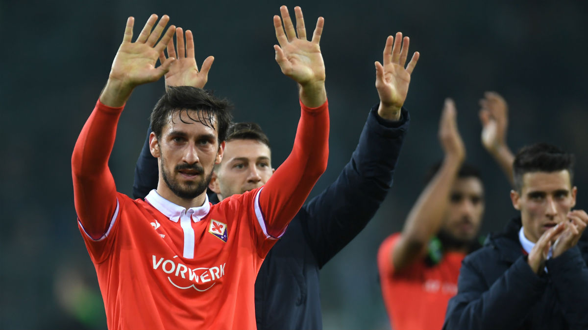 Davide Astori, tras un partido con la Fiorentina. (AFP)