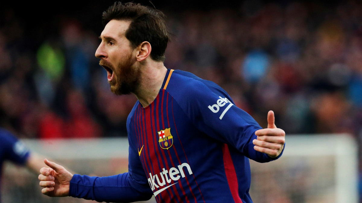 Leo Messi celebra el gol de falta que dio el triunfo al Barcelona. (EFE)