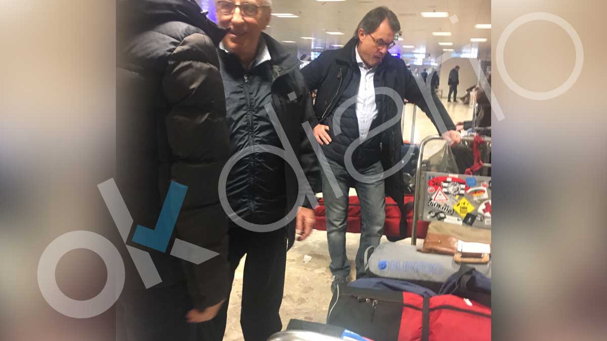 Artur Mas en el aeropuerto de Ginebra.