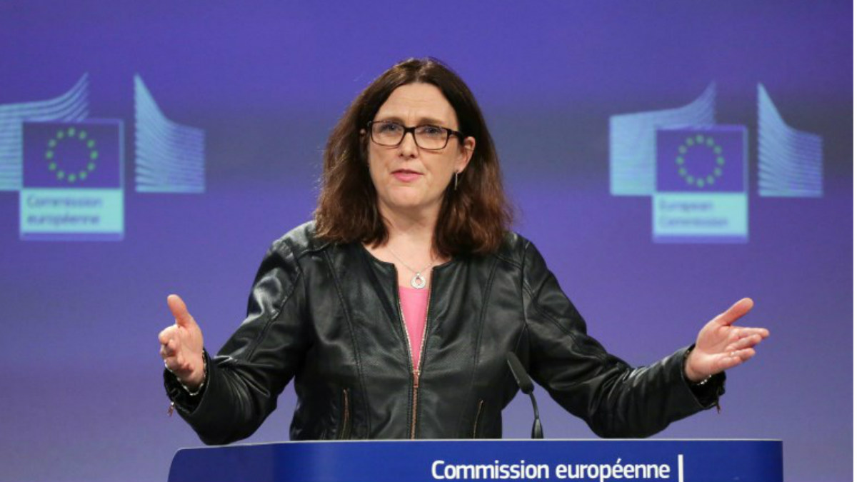 La comisaria europea de Comercio, Cecilia Malmström, responde a los aranceles anunciados por Trump.