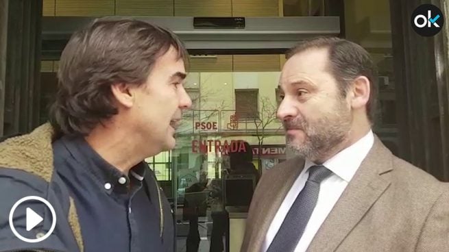 El PSOE quiere abanderar el 8M… pero sus trabajadoras sólo harán huelga dos horas ?>