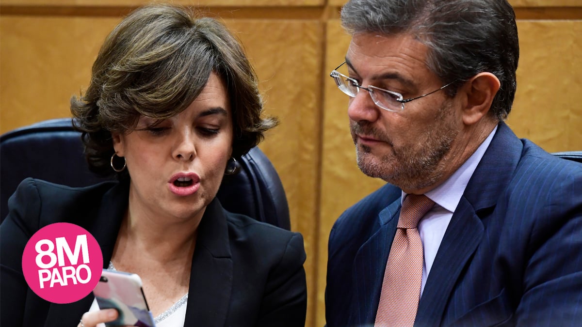 Soraya Sáenz de Santamaría y Rafael Catalá. (Foto: AFP)