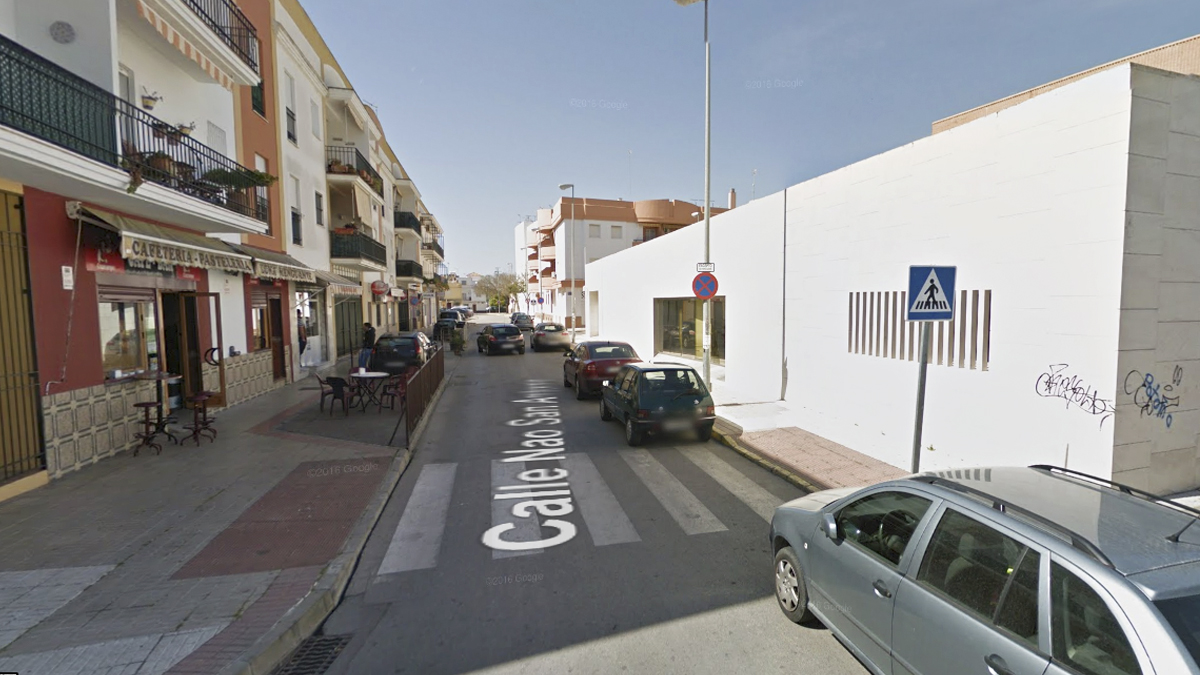 Calle donde ha tenido lugar el incendio en Sanlúcar.