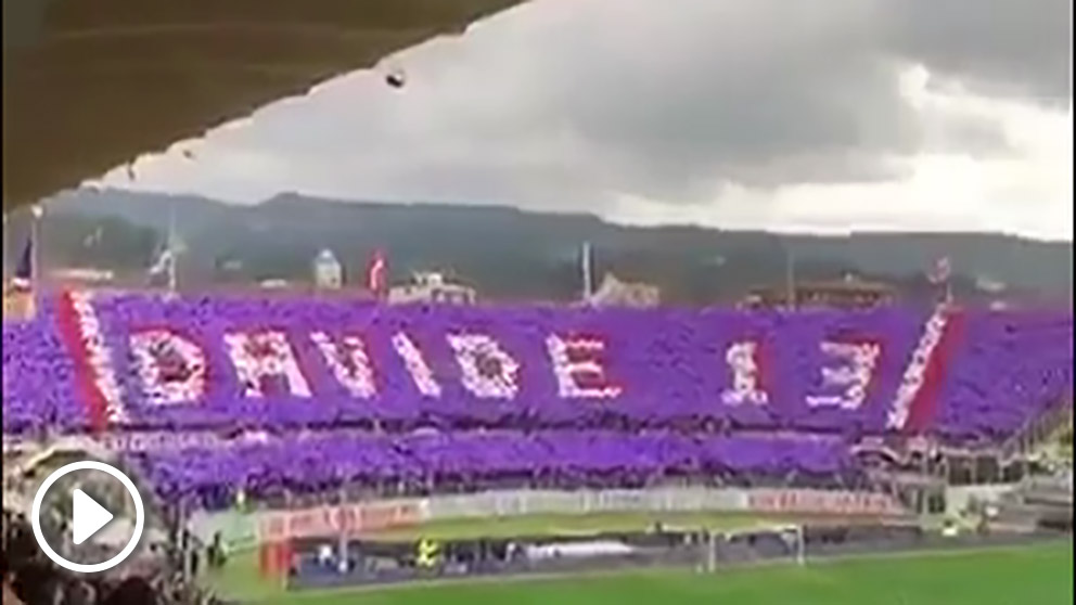 Homenaje en el estadio de la Fiorentina a Davide Astori.