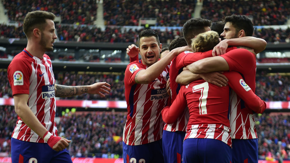 Los jugadores del Atlético de Madrid celebran el gol de Griezmann. (AFP)
