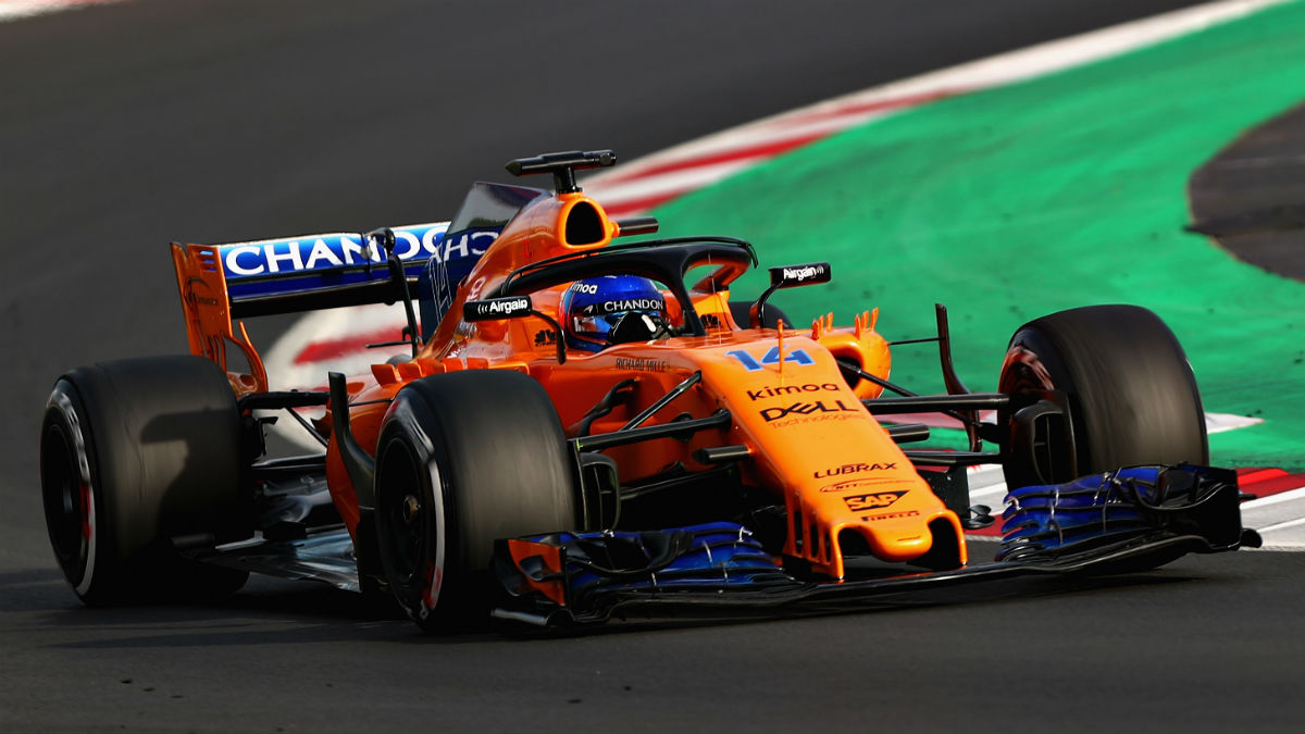 Según Eric Boullier, el rendimiento que espera McLaren para la primera carrera en Australia les va a permitir pelear en la mitad de la tabla con equipos como Renault o Haas. (Getty)