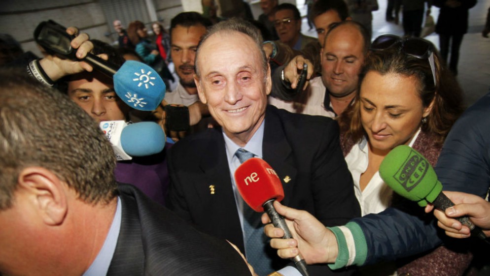 Manuel Ruiz de Lopera.