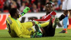 Iñaki Williams, en el momento en el que marca durante el Athletic – Olympique de Marsella. (EFE)