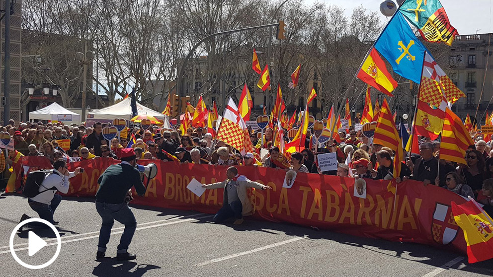Un momento de la manifestación de este domingo en Barcelona (Foto: Manolo Riera).