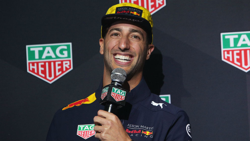 Daniel Ricciardo es la gran joya del mercado de pilotos de cara a la temporada 2019, donde podría recalar en Mercedes o Ferrari en el caso de decidir no continuar pilotando para Red Bull. (getty)