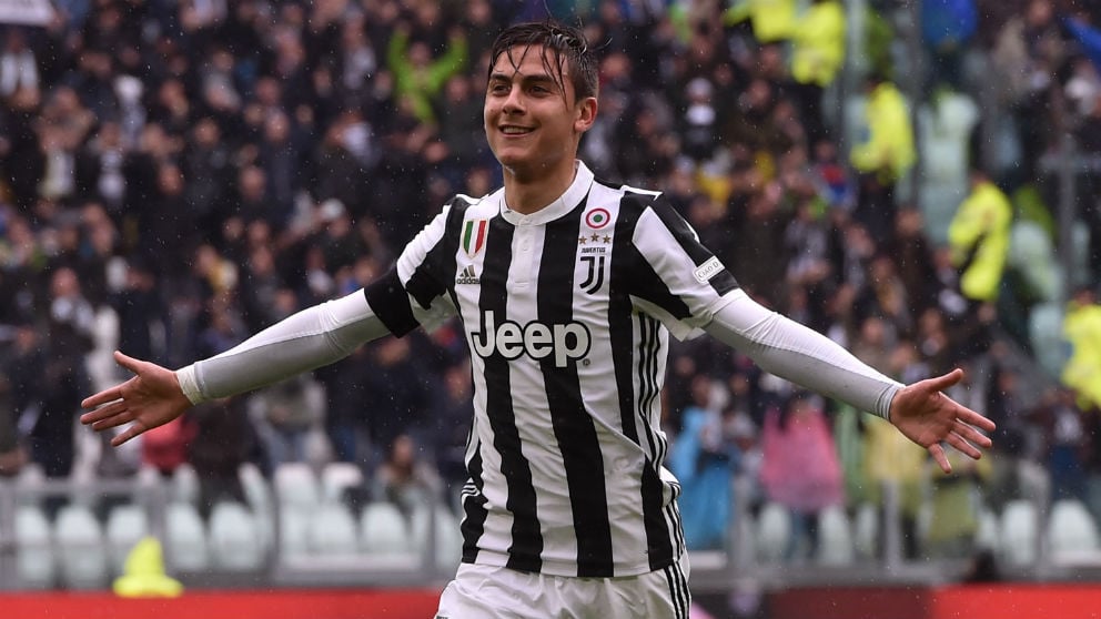 Paulo Dybala celebra un gol con la Juventus. (Getty)