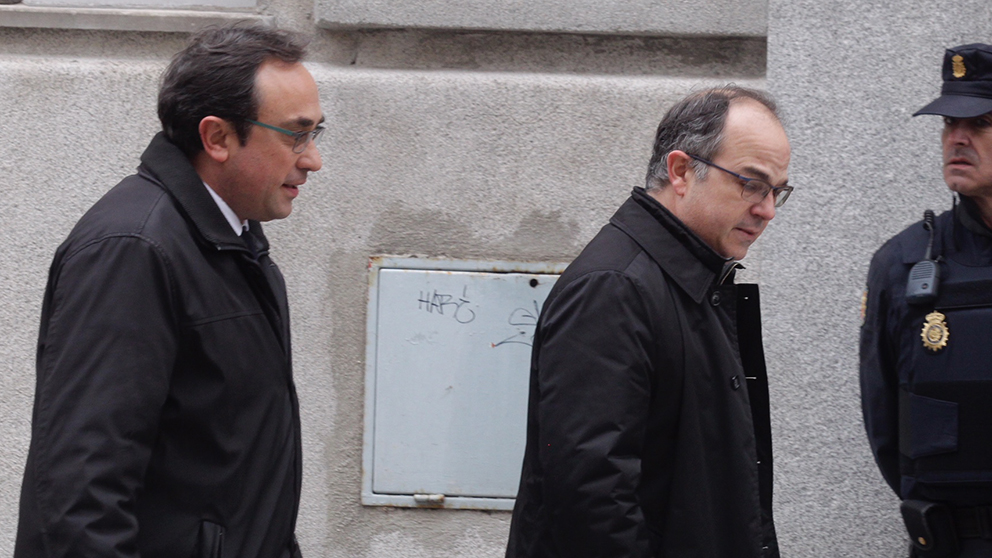 Jordi Turull y Josep Rull entrando al Tribunal Supremo. (Foto: Francisco Toledo)