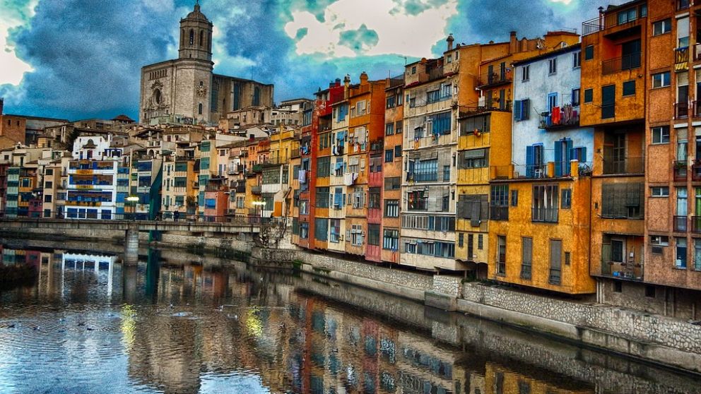 Consulta aquí lugares, rutas, planes y dónde comer en Girona