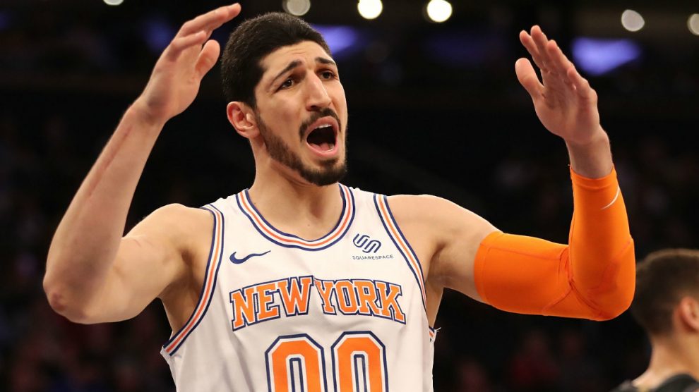 Enes Kanter es la estrella de los Knicks que no puede volver a casa. (Getty)