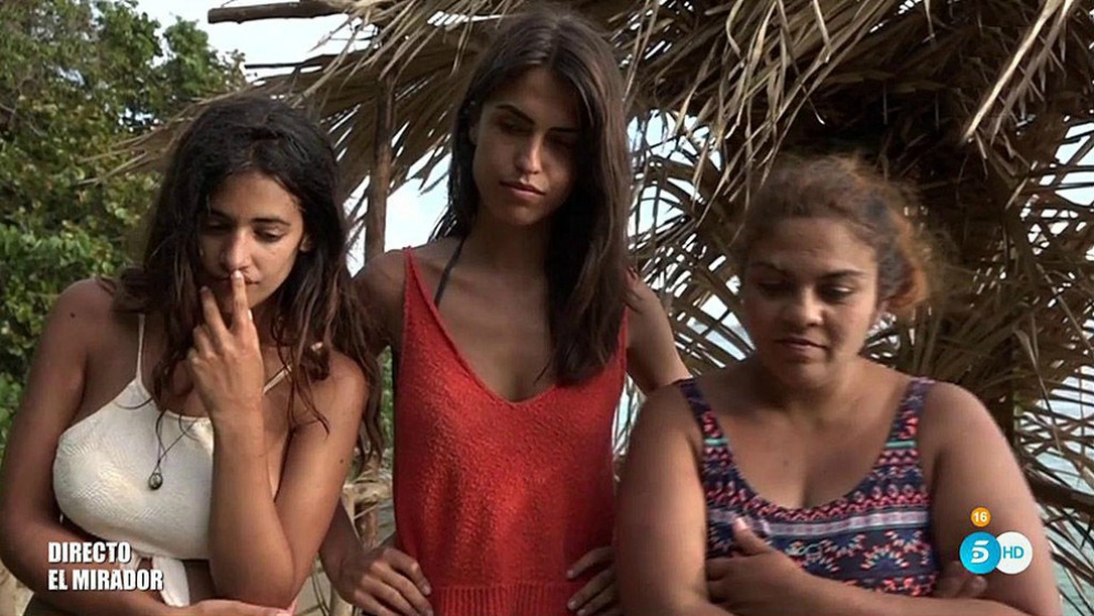 Sofía y Saray en el mirador con Melissa en ‘Supervivientes 2018’