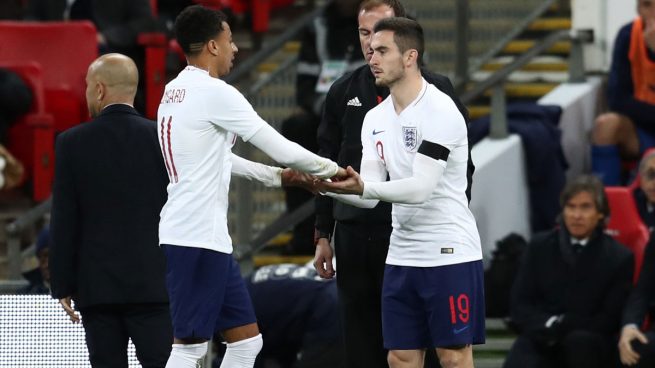 Cook debuta con Inglaterra y su abuelo gana 19.000 euros