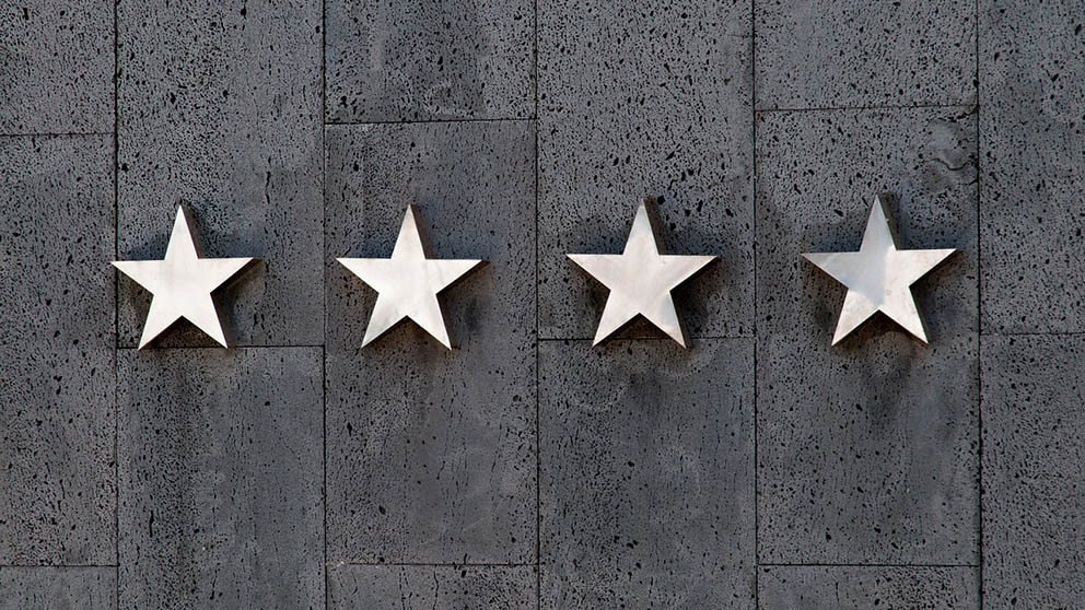 Te explicamos cómo funciona el sistema de clasificación de hoteles mediante estrellas (de 1 a 5) en España