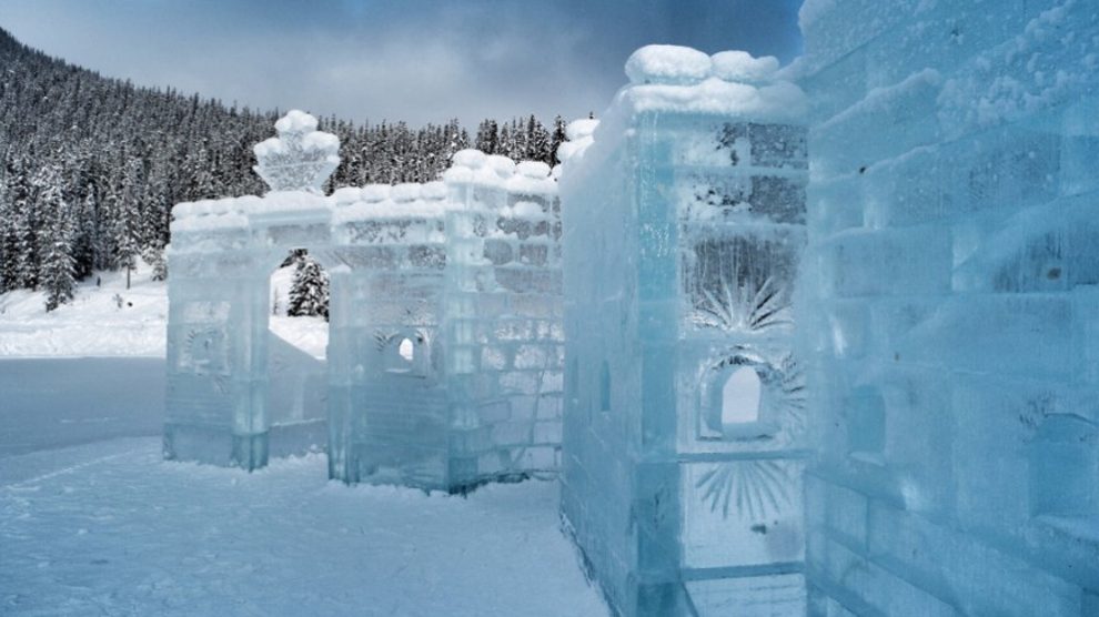 ¡Si te atreves puedes dormir en un hotel con paredes de hielo! Te presentamos algunos de las edificios más peculiares que se pueden encontrar alrededor del planeta