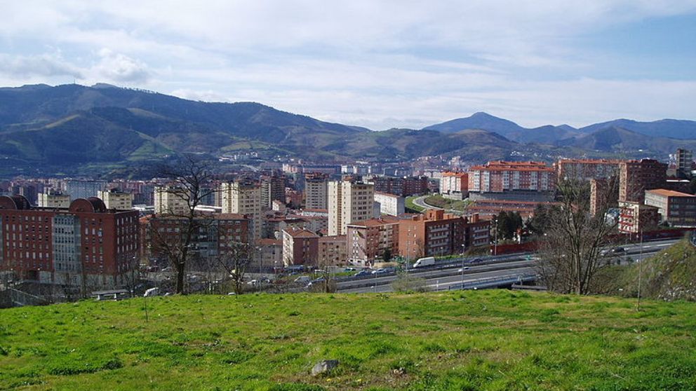 Un pederasta detenido en Bilbao por ofrecer dinero a niños a cambio de fotos sexuales